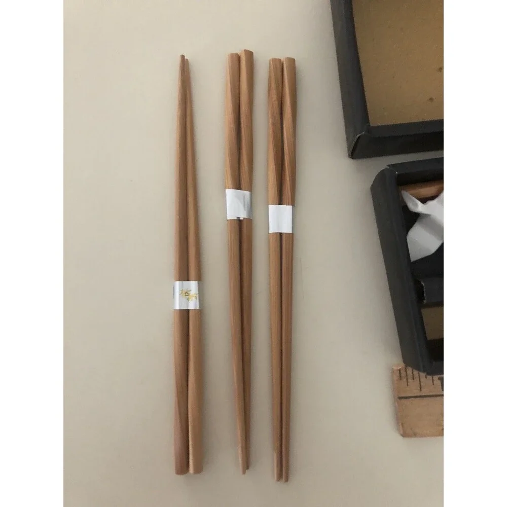 5 pair 5 piece Bamboo Chopsticks w/ White Porcelain Crane Chopsticks Rests Set